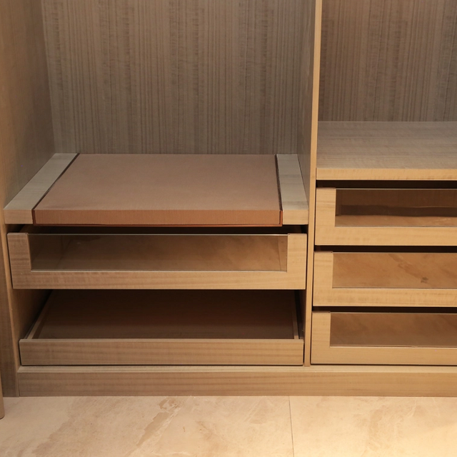 تخصيص أثاث فندق خزانة الملابس متعددة الوظائف بلا باب